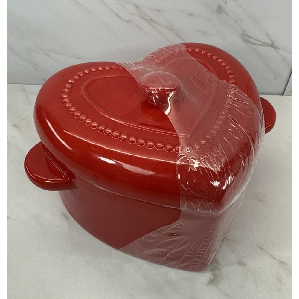 Red Heart Crock Decor w Lid✨Target Bullseye Playground✨Bowl✨2024✨Valentine